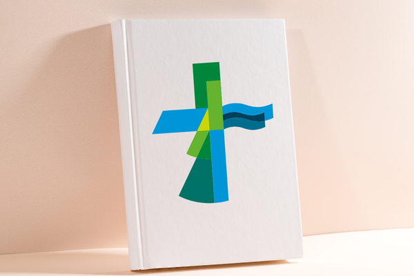 Quelle: Canva + Logo